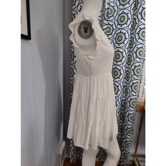 Sweet Wanderer Textured Tiered Sleeveless Dress - Picture 3 of 6